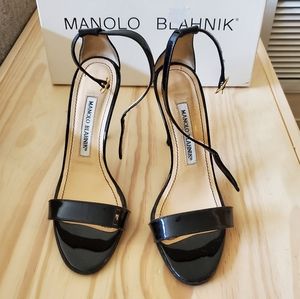 Manolo Blahnik Chaos patent black sz 35/5